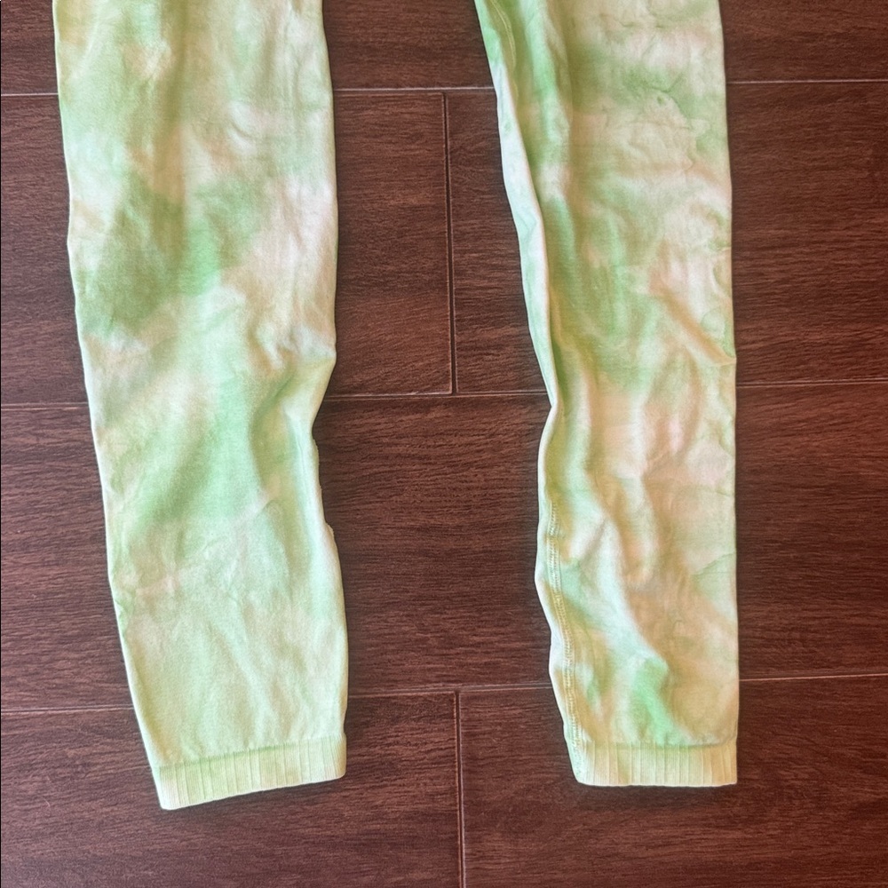 Free People Movement • Good Karma Electric Athletic Leggings Size XS / Small NEW - Picture 8 of 11